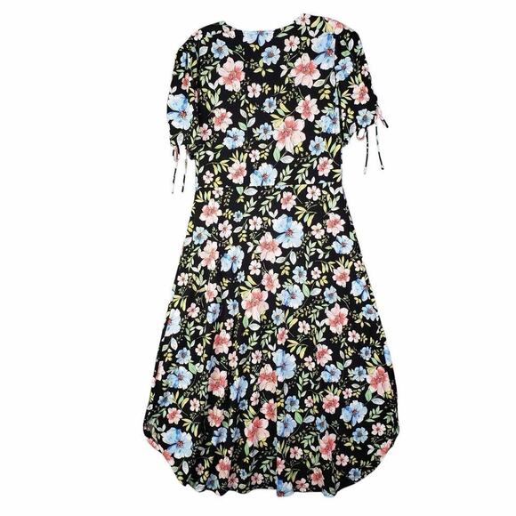 Rafaella Dress Fit & Flare Black Floral Short Sleeve Size Medium M Faux Wrap - Picture 3 of 9